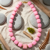 Collier Cube rose bonbon