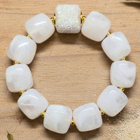 Bracelet cube blanc