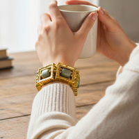 Bracelet tableau doré vert militaire