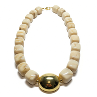 Collier Cube nougat marbré