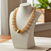 Collier Cube nude marbré