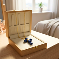 Collier petite croix en cube Bleu marbré