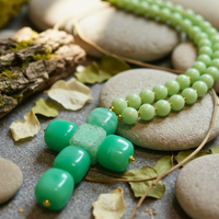 Collier grande croix en cube vert menthe