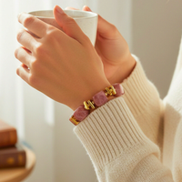 Bracelet mini cube rose ancien