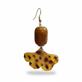 Boucles d'oreilles ginkgo caramel noisette