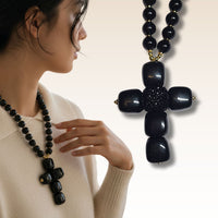Collier grande croix en cube